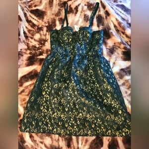 NWT Victorias Secret Moda international dress sz 0